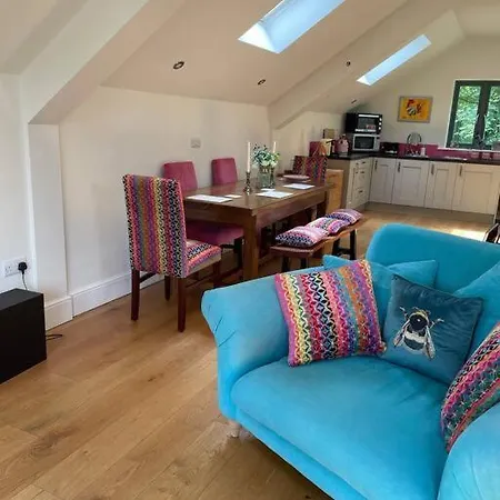 The Hen House A Beautifully Situated Open Plan Lothersdale