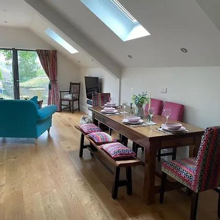 펜션 The Hen House A Beautifully Situated Open Plan