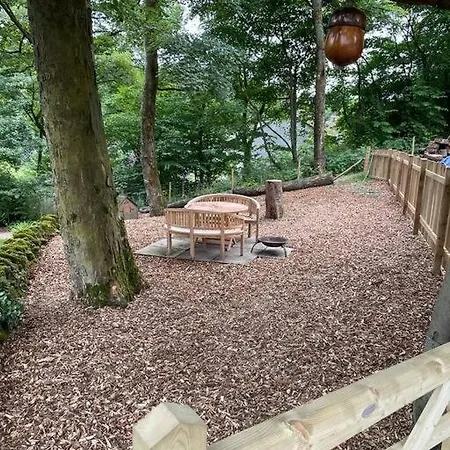 The Hen House A Beautifully Situated Open Plan *