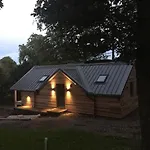 The Hen House A Beautifully Situated Open Plan * Lothersdale